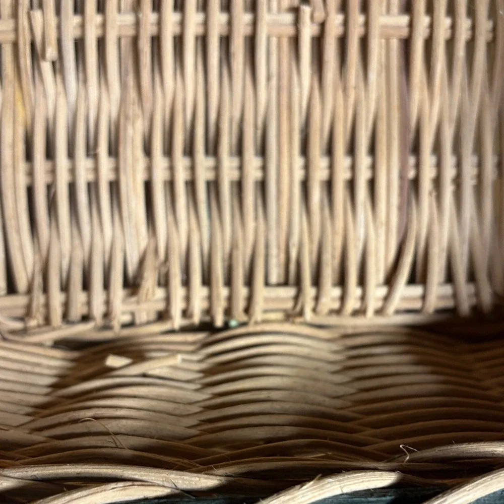 Fish Basket Wicker Ceramic Handles Nautical Beach Cottage Bread Square Lot (2)‎